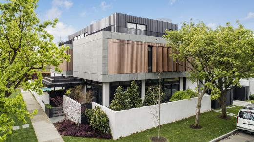 Best Custom Home over $4M - Easton Pty Ltd – Exterior 